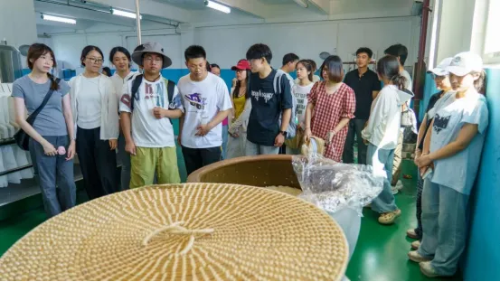 高校实践团队走进古南丰开展黄酒非遗主题研学 高校实践团队走进古南丰开展黄酒非遗主题研学